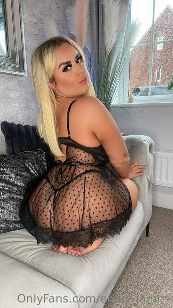 emily_james