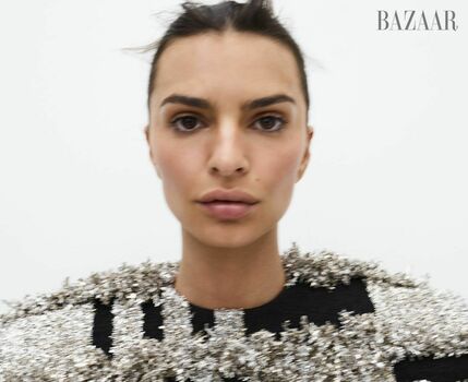 Emily Ratajkowski