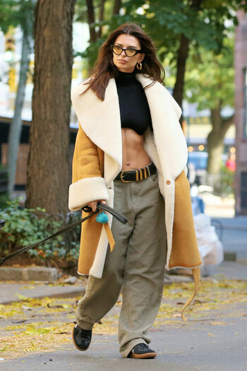 Emily Ratajkowski