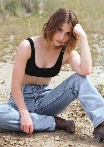 Emily Rudd