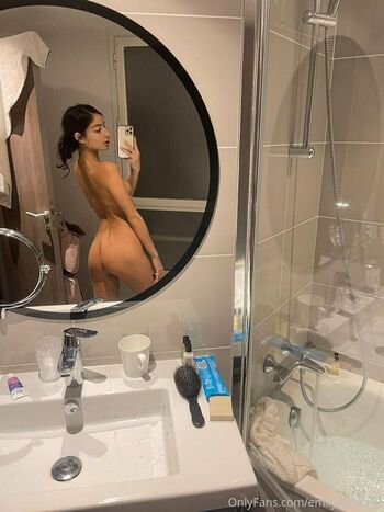 Emily Willis