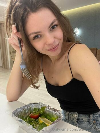 emilycutee