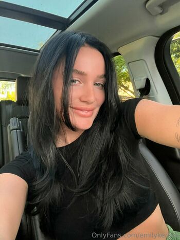 emilykernsx