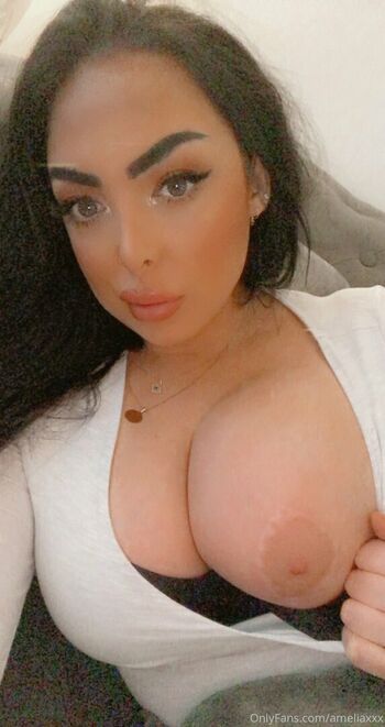 emilynudess