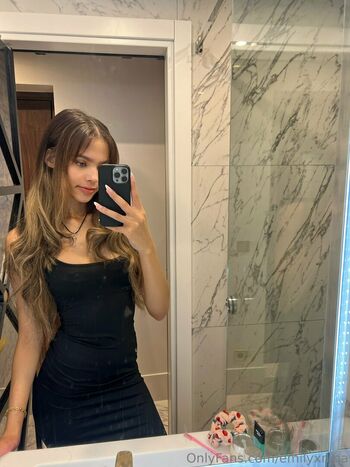 emilyxnina