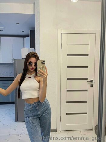 emma_gucci