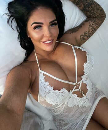 Emma Leigh