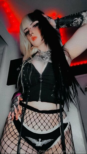 emmamaybyte
