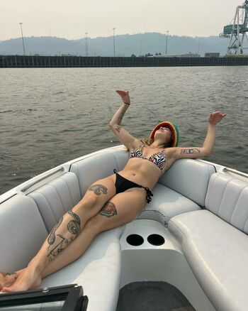 Emmily Mello