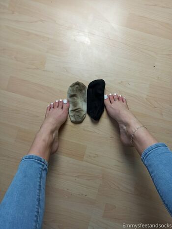 emmyfeetandsocks