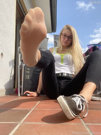 Emmysfeetandsocks