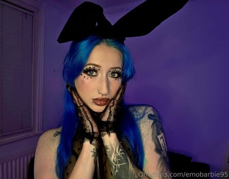 emobarbie95