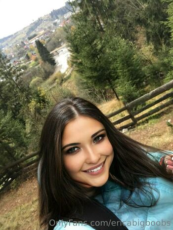 ericabigboobs