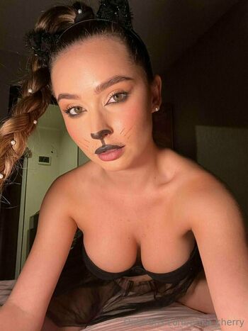 erika_cherry