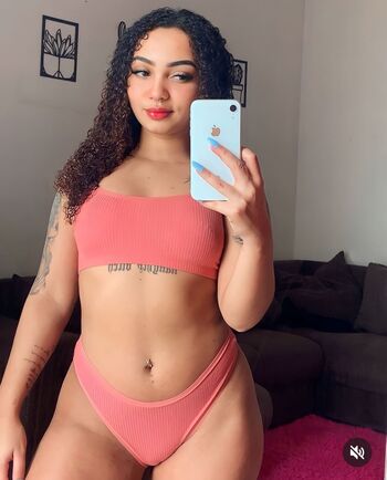 Eumaryelle_