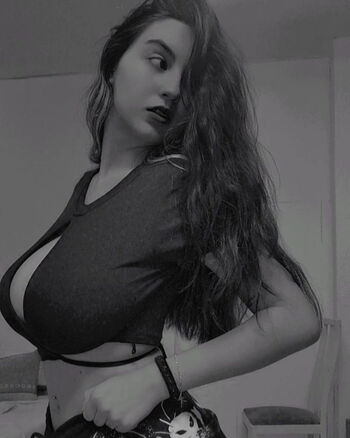 Eva Batista