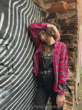 eva_innocent