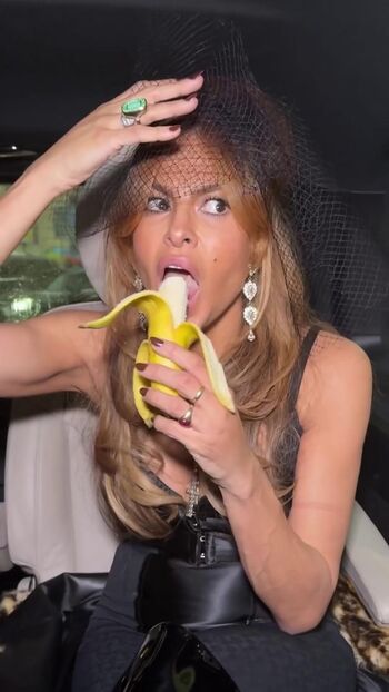 Eva Mendes