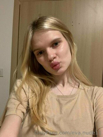 eva.nude11