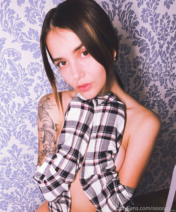 eva_oopsy