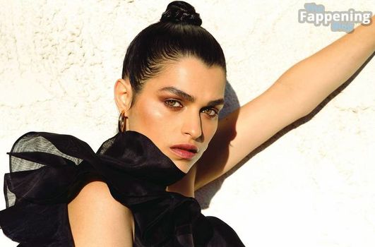 Eve Harlow