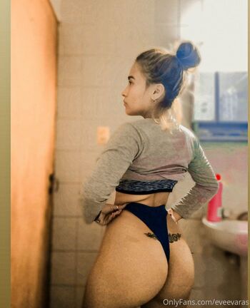 Evee Varas