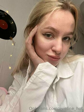 eveline_hot