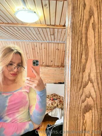eveline_hot
