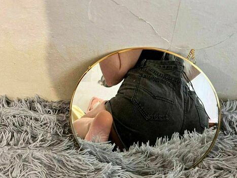 eveline_hot
