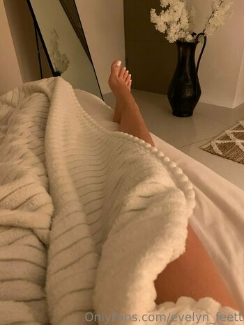 evelyn_feett