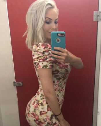 Evie Leana