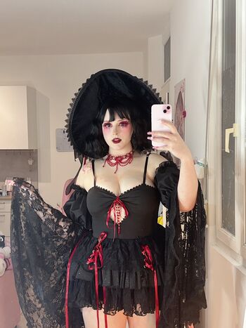 ewiiiika