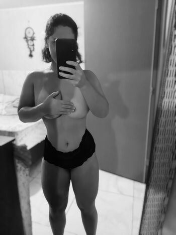 Exibam Sua Companheira