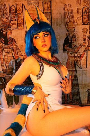 EzySummers Cosplay