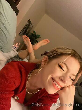 fairy.girl.feet