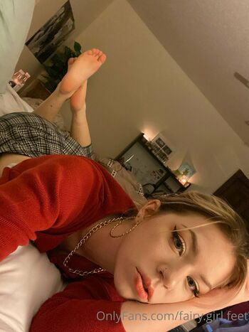 fairy.girl.feet