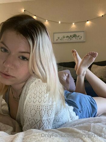 fairy.girl.feet