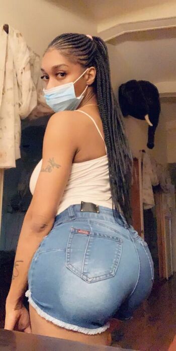 fatbootytranny