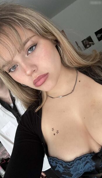 Faye Montana
