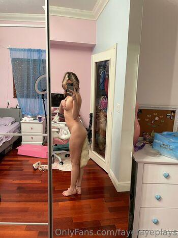fayefayeplays