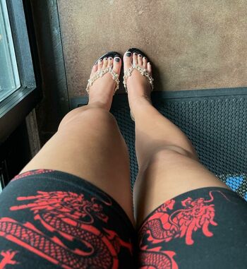 Feetbyfalliie