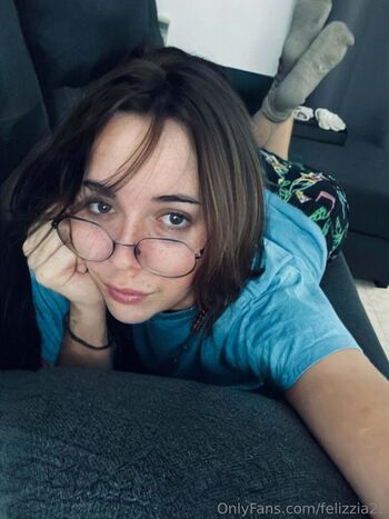 Felizzia22
