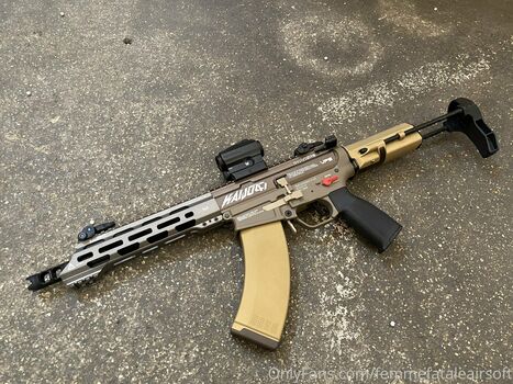 Femmefataleairsoft