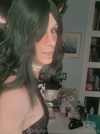 femmeofcintra
