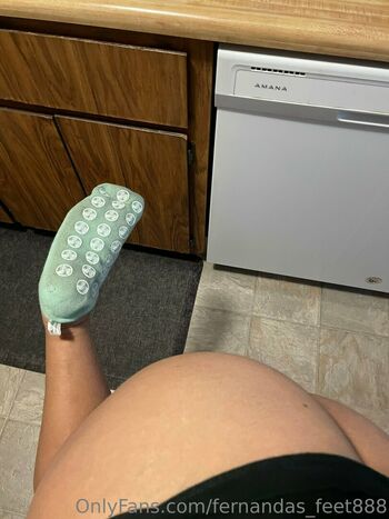 fernandas_feet888