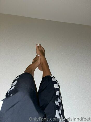 fineislandfeet
