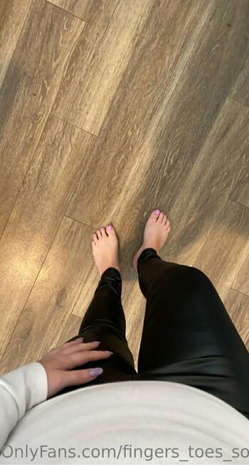 fingers_toes_soles_free