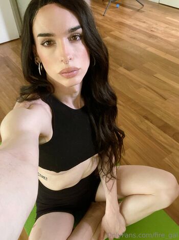 fire_gal