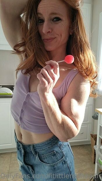 fitlittleredheadfree