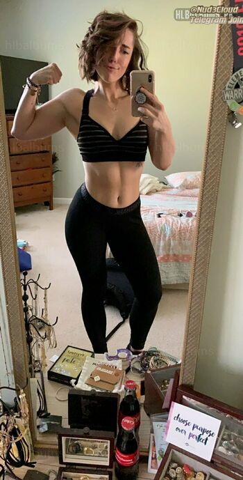 Fitris Tina